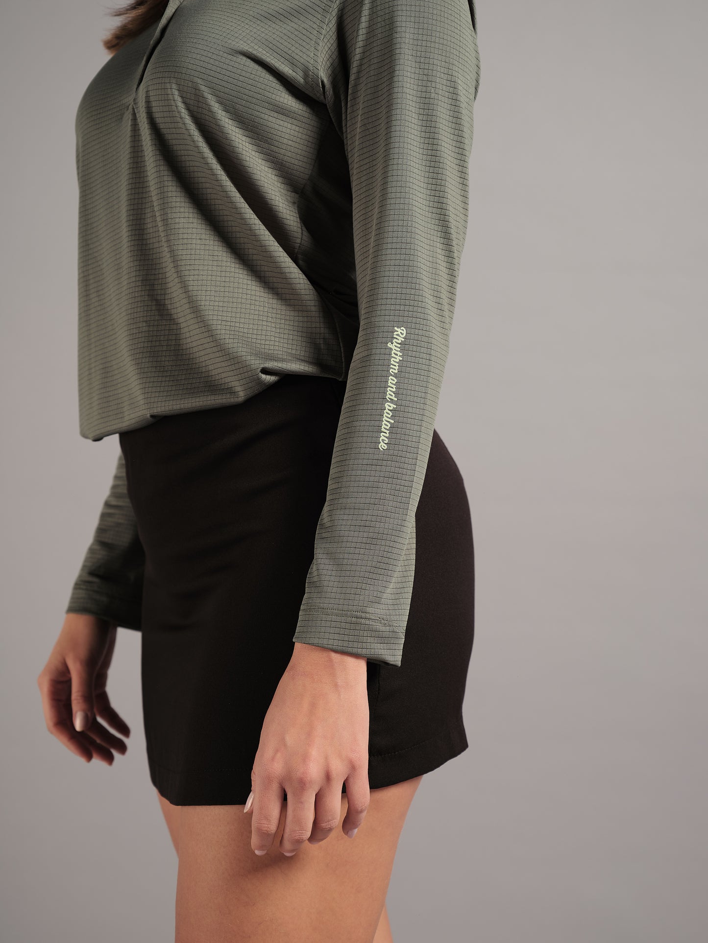 Polo Verde Oscuro logos verde – Manga Larga Mujer