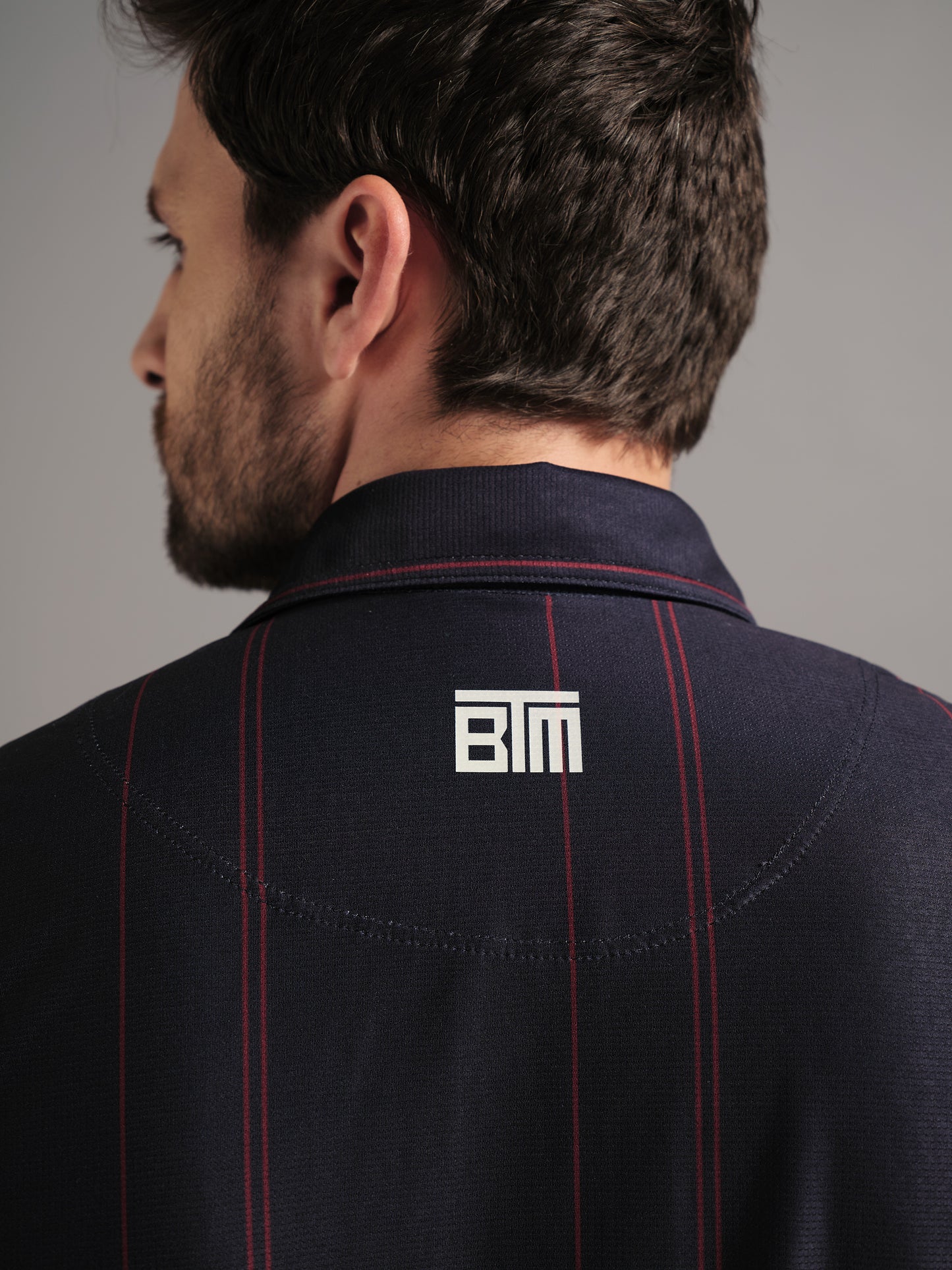 Polo de Golf para Hombre Azul Oscuro con Rayas – Manga Corta